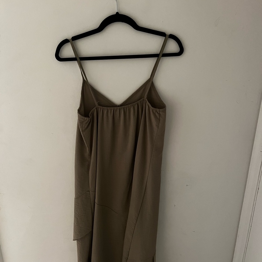 Size Small Olive Green Midi Jumper
